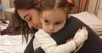 ”ყველას გევედრებით, ამ ერთხელაც მიშველეთ, ანიტას მხოლოდ თქვენ თუ დაეხმარებით” – ანიტას დედა ხალხს მიმართავს